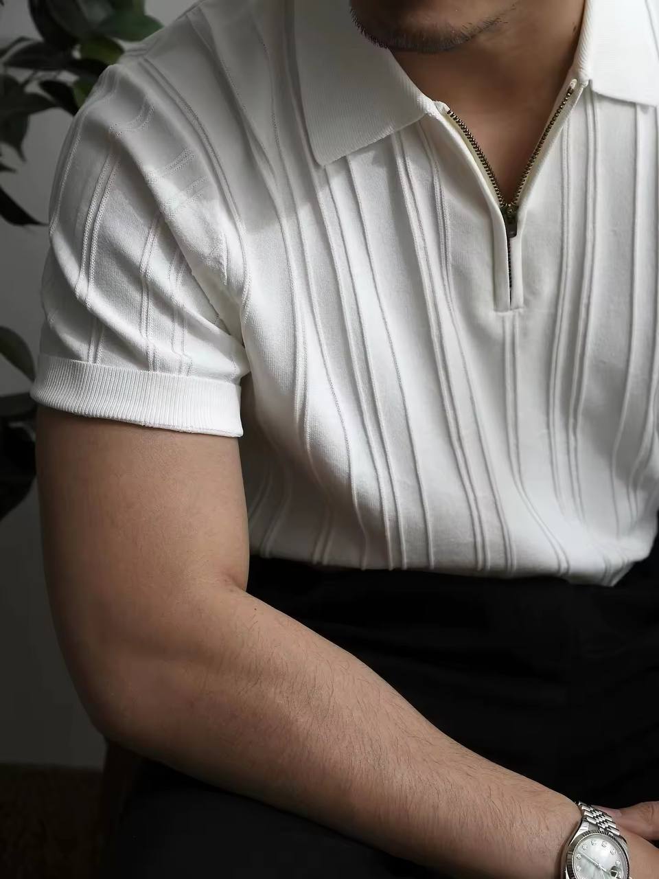Men’s Zip Polo – Sleek Fit, Luxe Feel
